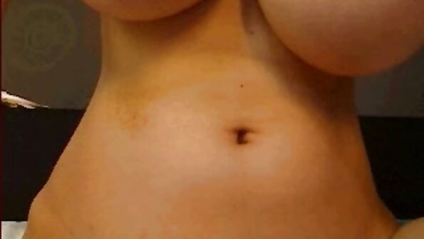 Дві голі подружки з тугими писками обійшлися одним членом відео для дорослих секс на двох.