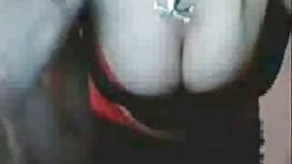 Дівчинка показала недосвідченому самцю позу зворотної наїзниці. порно відео америка